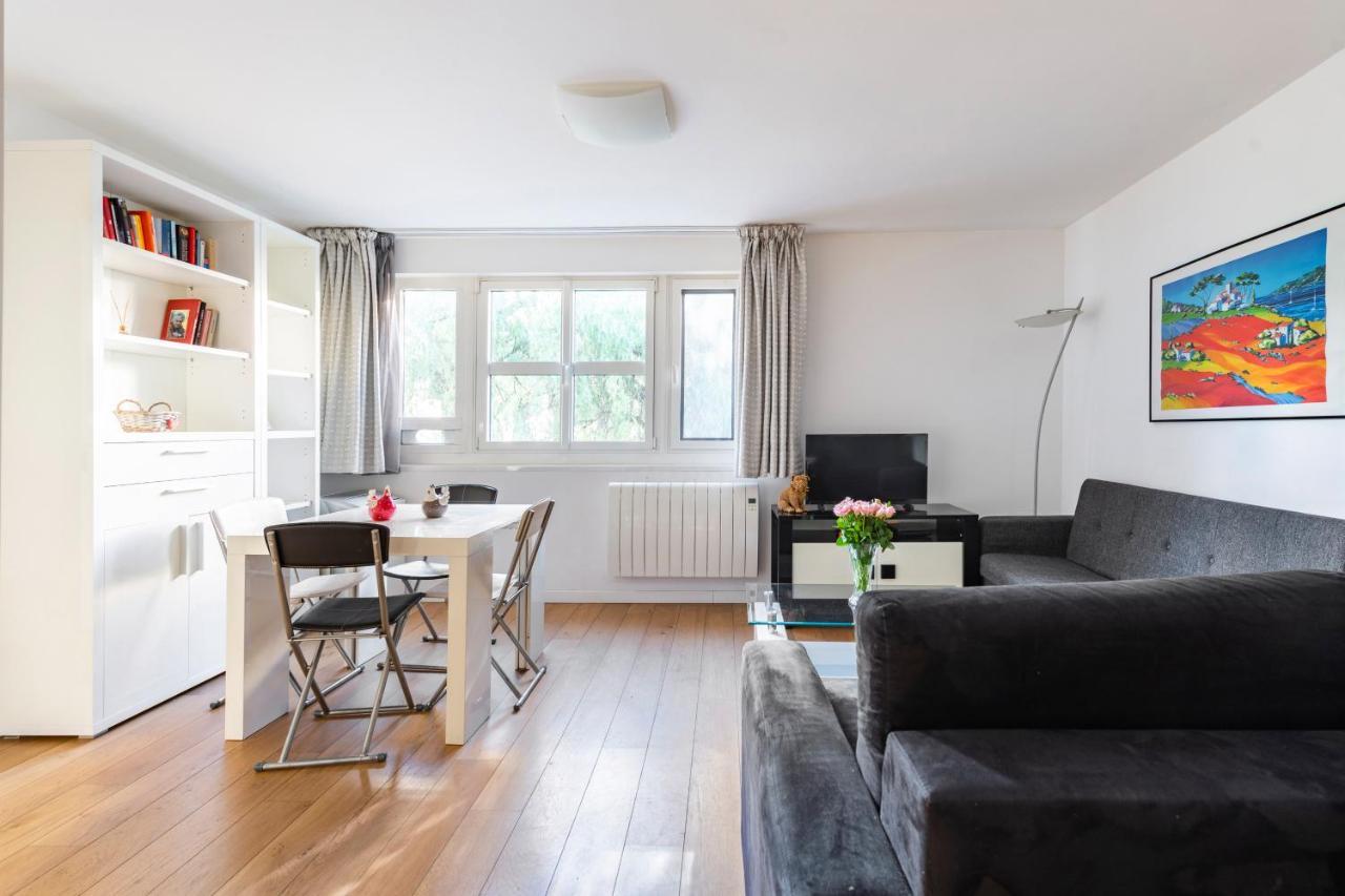 Flat 5 Min Walking From The Sea *